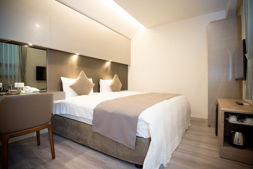 Shin Yuan Celeb Metro Hotel Xinzhu Zewnętrze zdjęcie