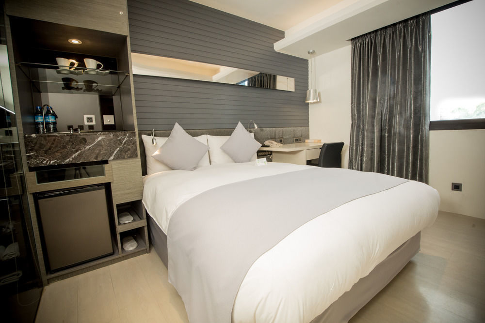 Shin Yuan Celeb Metro Hotel Xinzhu Zewnętrze zdjęcie