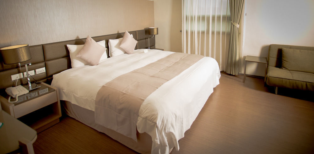 Shin Yuan Celeb Metro Hotel Xinzhu Zewnętrze zdjęcie